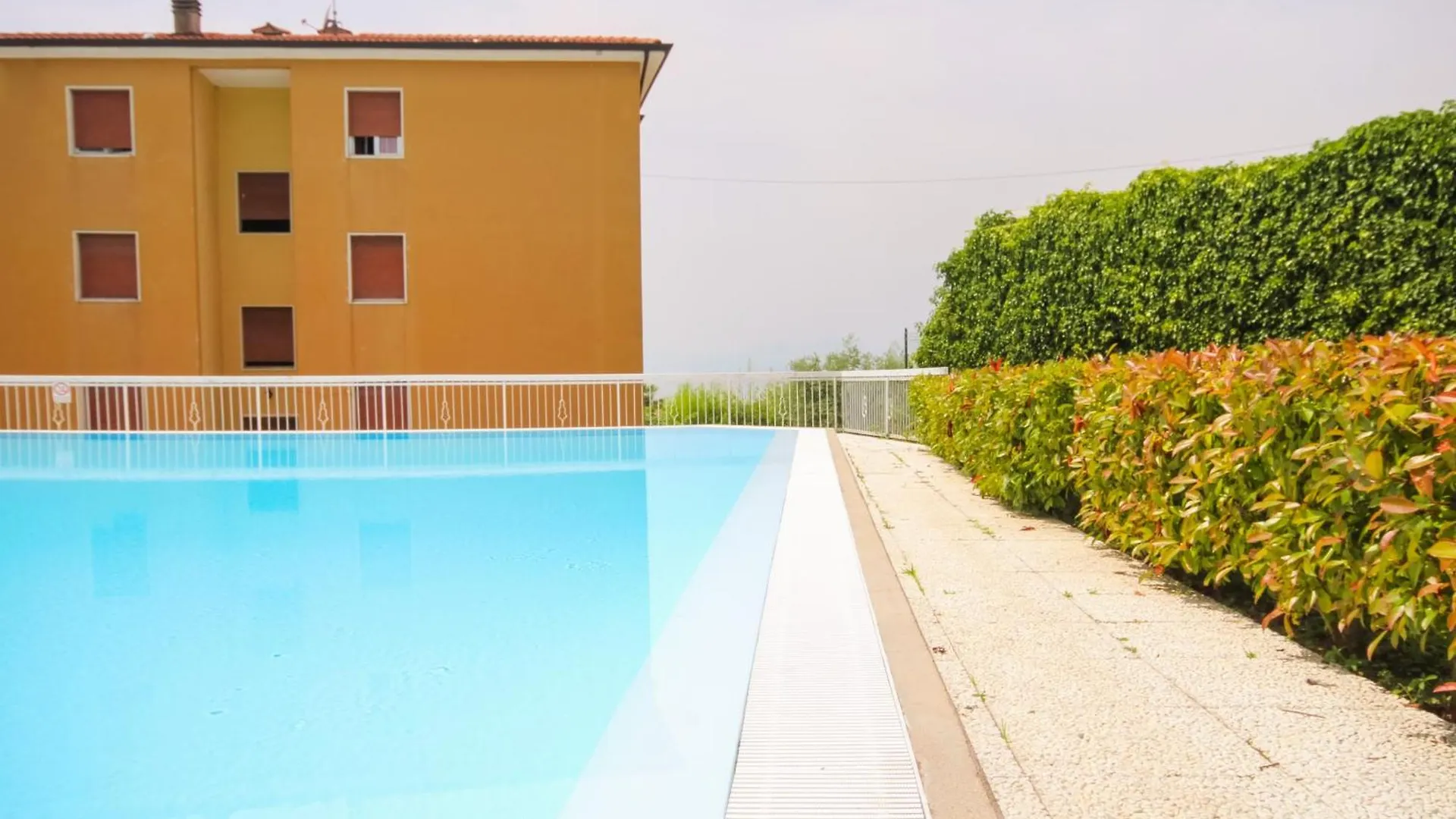 Apartment Villa Oliveto 24 Bardolino Italy